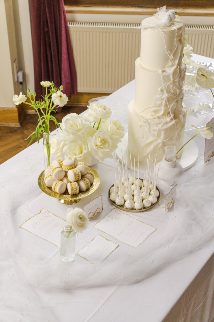 Hochzeitstorte & Sweet Table