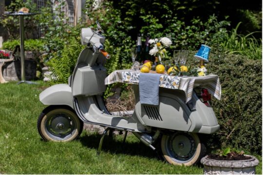 Gastbeitrag: Dolce Vita Vespa für Hochzeiten
