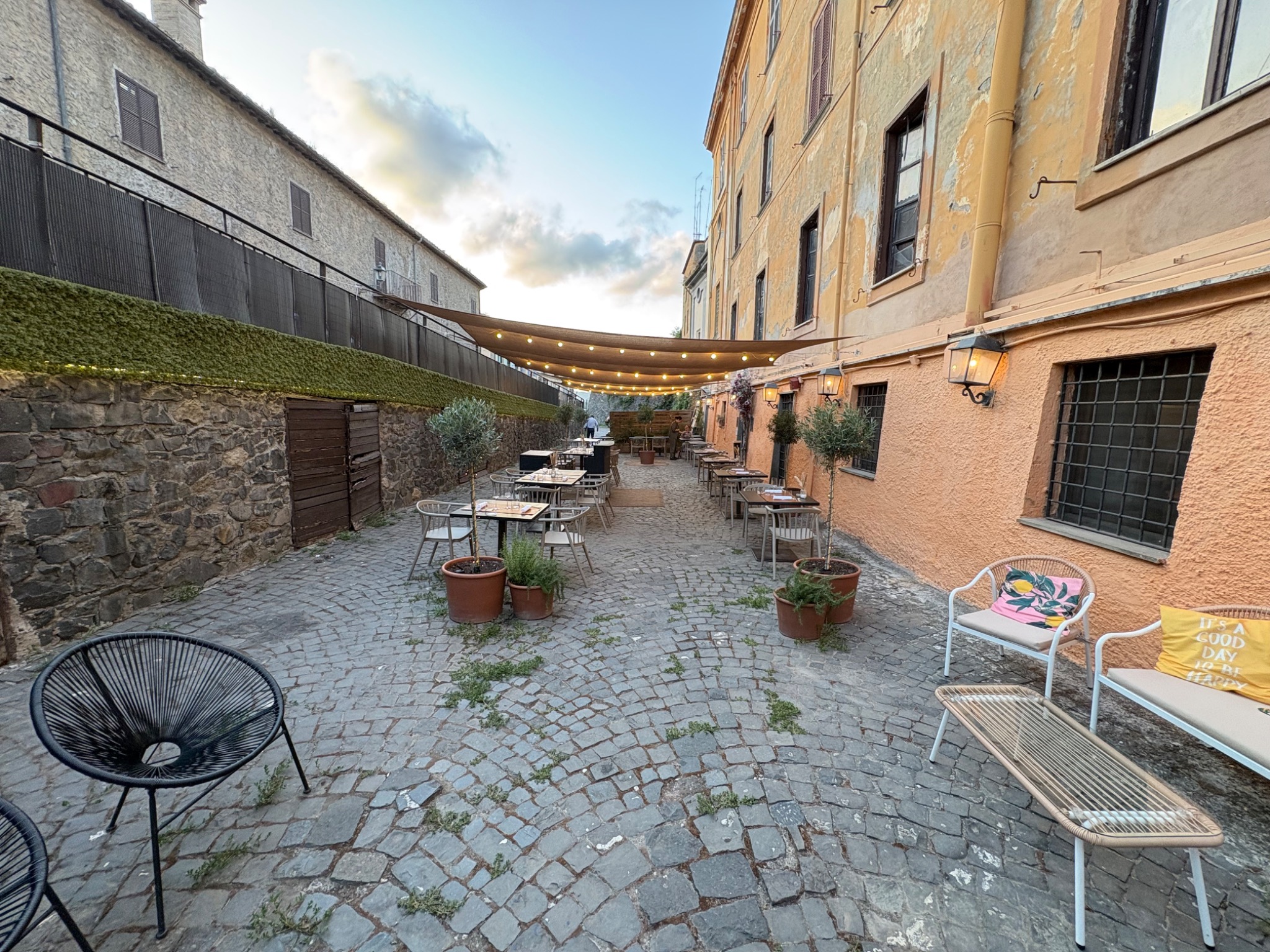 Terrace at Percorsi al Vecchio Ponte in Bracciano